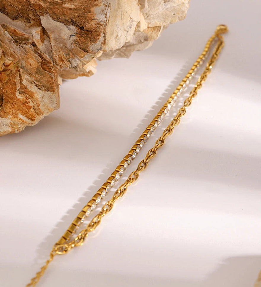 Pulseras de Mujer, Pulseras de Oro para Mujer, Pulseras de Plata para Mujer, Pulseras Elegantes Mujer, Pulseras Finas para Mujer, Pulseras de Moda Mujer, Pulseras con Dijes, Pulseras de Piedras Naturales, Pulseras Personalizadas Mujer, Pulseras de Acero Inoxidable Mujer
