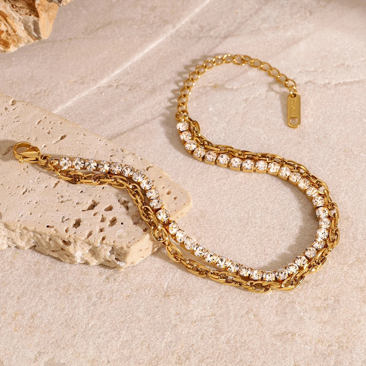 Pulseras de Mujer, Pulseras de Oro para Mujer, Pulseras de Plata para Mujer, Pulseras Elegantes Mujer, Pulseras Finas para Mujer, Pulseras de Moda Mujer, Pulseras con Dijes, Pulseras de Piedras Naturales, Pulseras Personalizadas Mujer, Pulseras de Acero Inoxidable Mujer