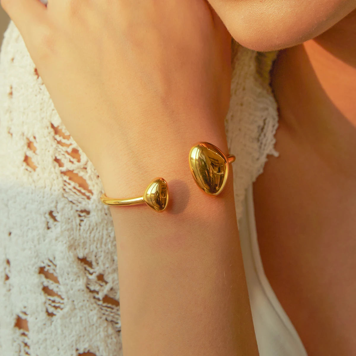 Pulseras de Mujer, Pulseras de Oro para Mujer, Pulseras de Plata para Mujer, Pulseras Elegantes Mujer, Pulseras Finas para Mujer, Pulseras de Moda Mujer, Pulseras con Dijes, Pulseras de Piedras Naturales, Pulseras Personalizadas Mujer, Pulseras de Acero Inoxidable Mujer