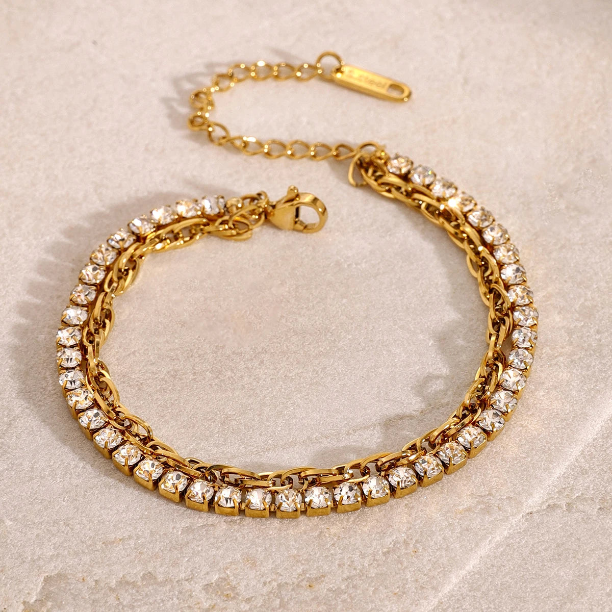 Pulseras de Mujer, Pulseras de Oro para Mujer, Pulseras de Plata para Mujer, Pulseras Elegantes Mujer, Pulseras Finas para Mujer, Pulseras de Moda Mujer, Pulseras con Dijes, Pulseras de Piedras Naturales, Pulseras Personalizadas Mujer, Pulseras de Acero Inoxidable Mujer