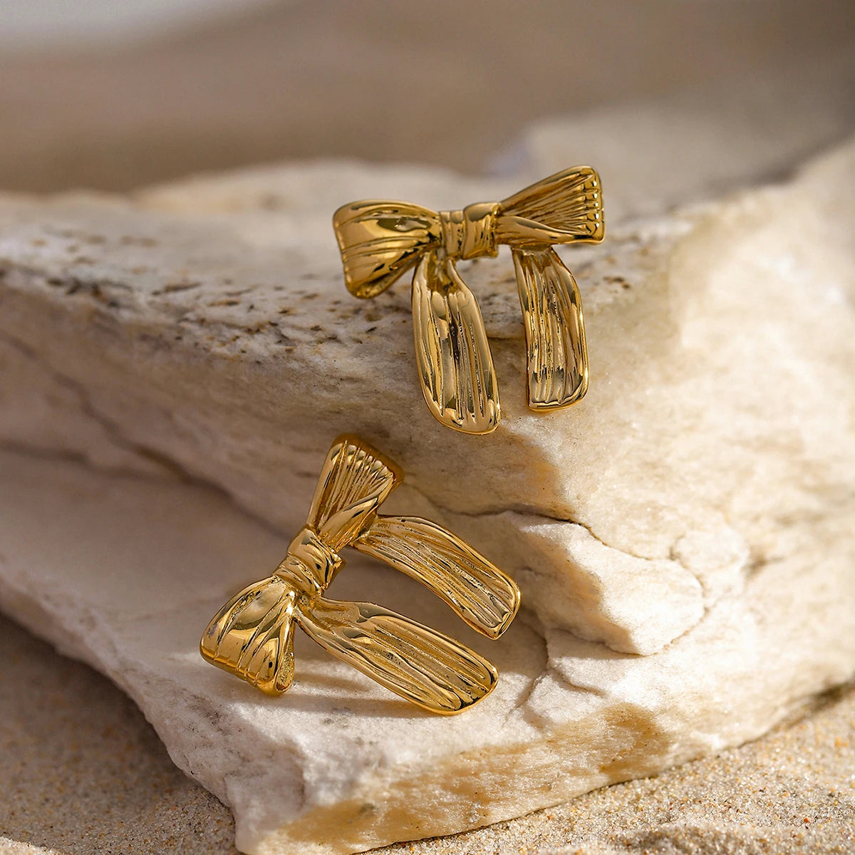 Pendientes Lazo Dorado