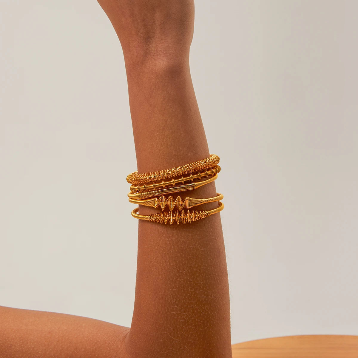 Pulseras de Mujer, Pulseras de Oro para Mujer, Pulseras de Plata para Mujer, Pulseras Elegantes Mujer, Pulseras Finas para Mujer, Pulseras de Moda Mujer, Pulseras con Dijes, Pulseras de Piedras Naturales, Pulseras Personalizadas Mujer, Pulseras de Acero Inoxidable Mujer