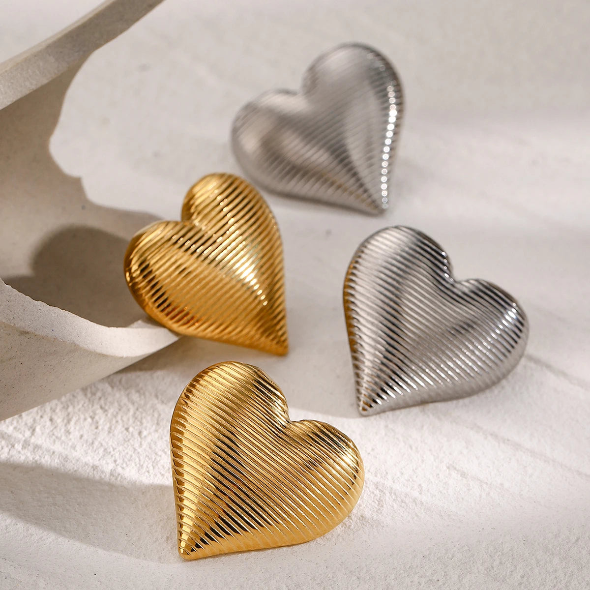 Pendientes de Corazón de Amor