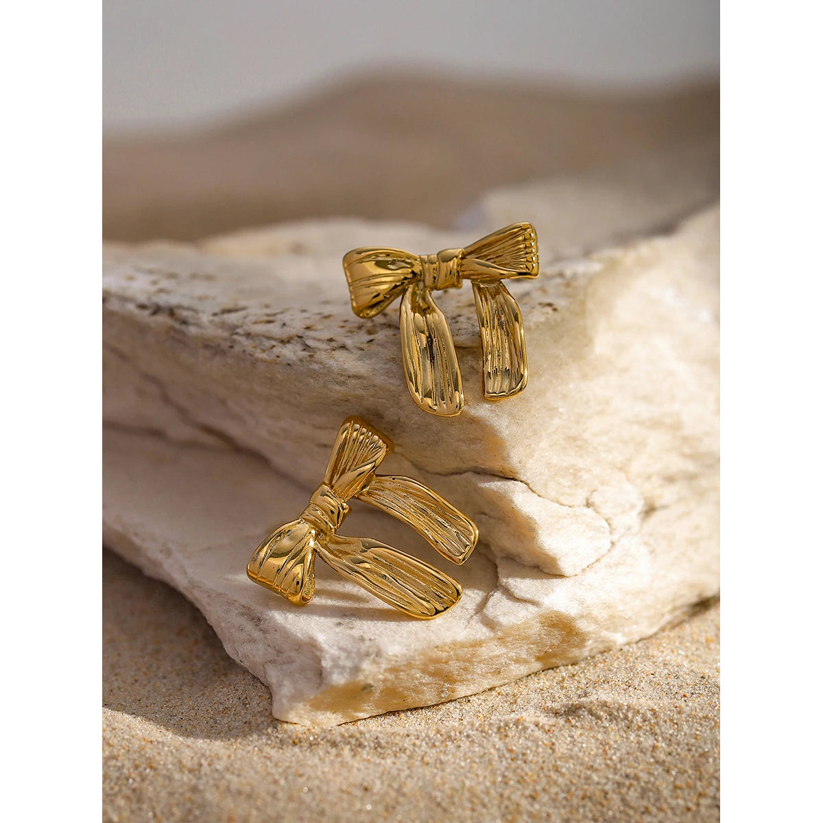 Pendientes Lazo Dorado