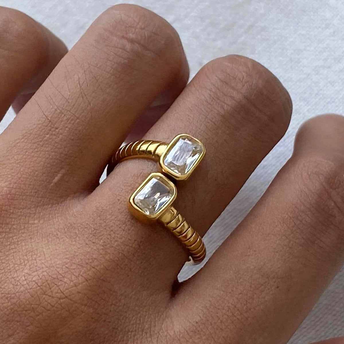 Anillo de Compromiso, Alianzas de Boda, Anillos de Diamantes, Anillos para Mujer, Anillos de Oro para Mujer, Anillos de Pata para Mujer, Anillos de Piedras Preciosas, Anillos de Diseño, Anillos Vintage