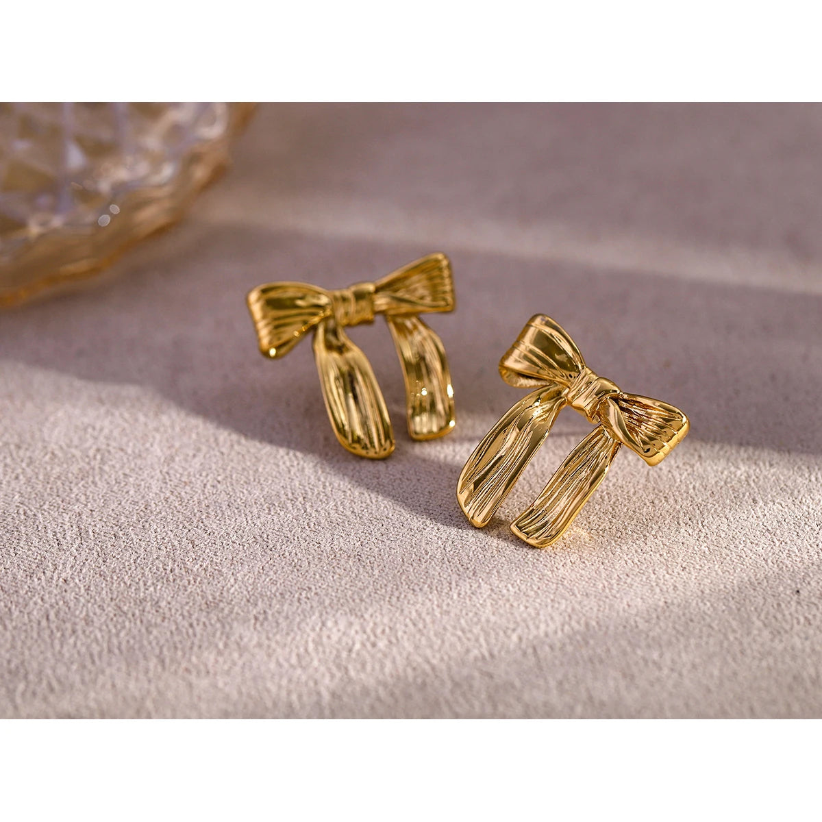 Pendientes Lazo Dorado