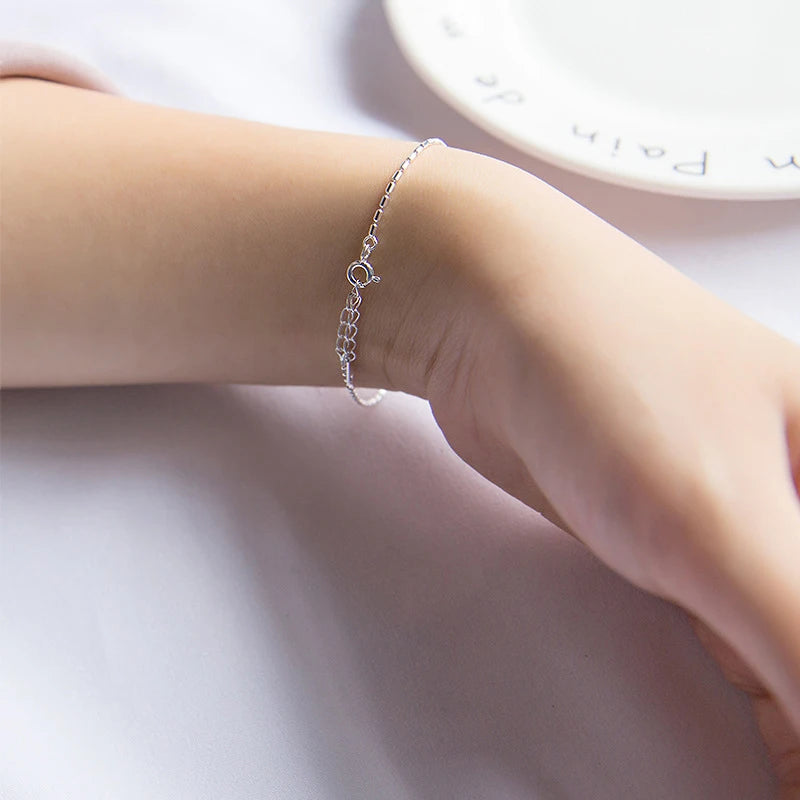 Pulseras de Mujer, Pulseras de Oro para Mujer, Pulseras de Plata para Mujer, Pulseras Elegantes Mujer, Pulseras Finas para Mujer, Pulseras de Moda Mujer, Pulseras con Dijes, Pulseras de Piedras Naturales, Pulseras Personalizadas Mujer, Pulseras de Acero Inoxidable Mujer