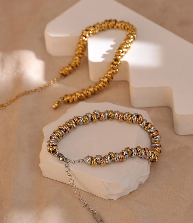 Pulseras de Mujer, Pulseras de Oro para Mujer, Pulseras de Plata para Mujer, Pulseras Elegantes Mujer, Pulseras Finas para Mujer, Pulseras de Moda Mujer, Pulseras con Dijes, Pulseras de Piedras Naturales, Pulseras Personalizadas Mujer, Pulseras de Acero Inoxidable Mujer