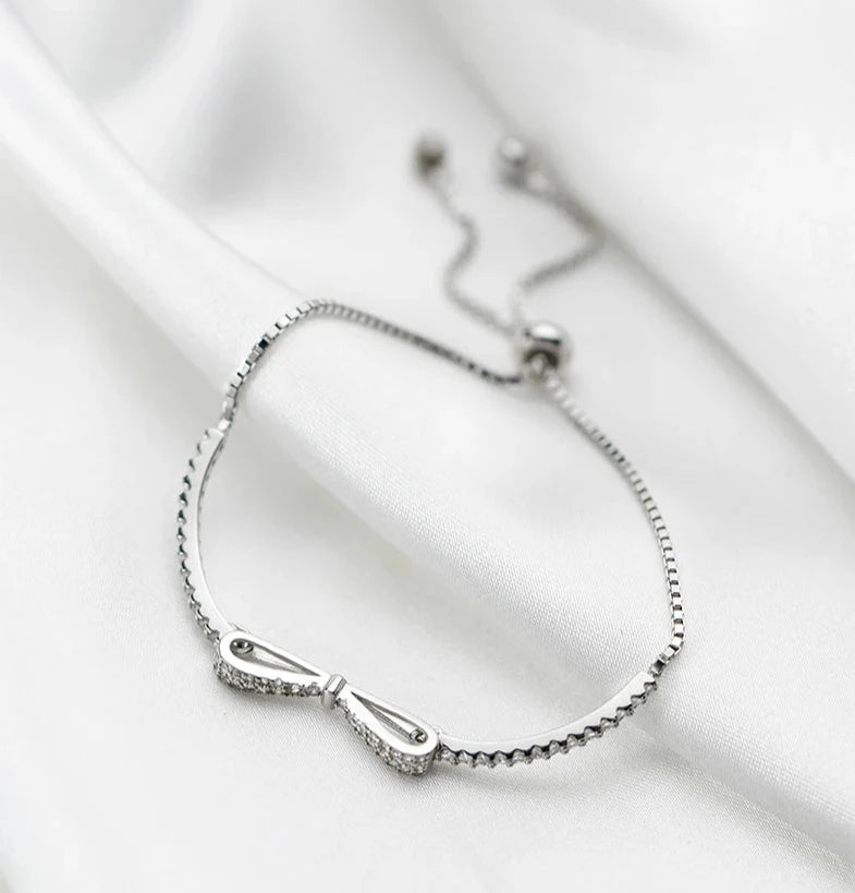 Pulseras de Mujer, Pulseras de Oro para Mujer, Pulseras de Plata para Mujer, Pulseras Elegantes Mujer, Pulseras Finas para Mujer, Pulseras de Moda Mujer, Pulseras con Dijes, Pulseras de Piedras Naturales, Pulseras Personalizadas Mujer, Pulseras de Acero Inoxidable Mujer
