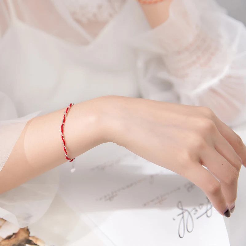 Pulseras de Mujer, Pulseras de Oro para Mujer, Pulseras de Plata para Mujer, Pulseras Elegantes Mujer, Pulseras Finas para Mujer, Pulseras de Moda Mujer, Pulseras con Dijes, Pulseras de Piedras Naturales, Pulseras Personalizadas Mujer, Pulseras de Acero Inoxidable Mujer