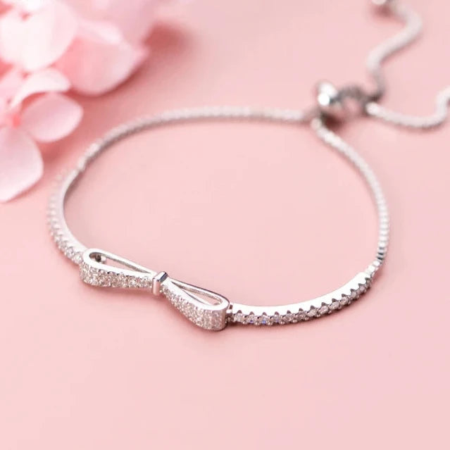 Pulseras de Mujer, Pulseras de Oro para Mujer, Pulseras de Plata para Mujer, Pulseras Elegantes Mujer, Pulseras Finas para Mujer, Pulseras de Moda Mujer, Pulseras con Dijes, Pulseras de Piedras Naturales, Pulseras Personalizadas Mujer, Pulseras de Acero Inoxidable Mujer
