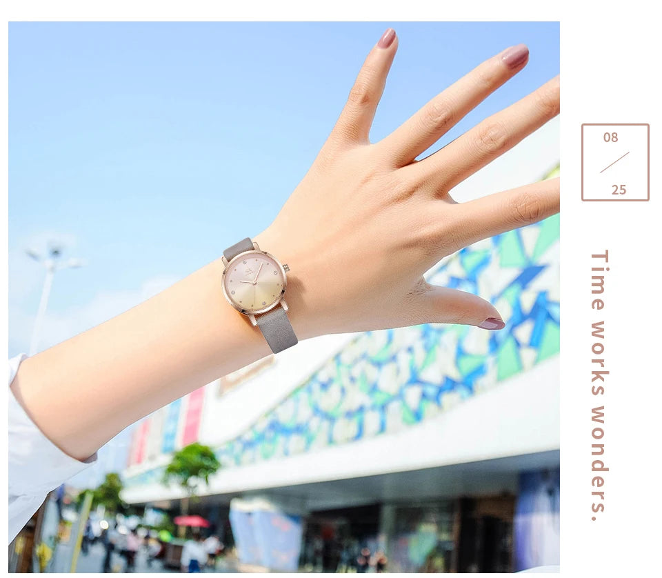 Reloj Elegante de Cuero Colorido SHENGKE - K8029