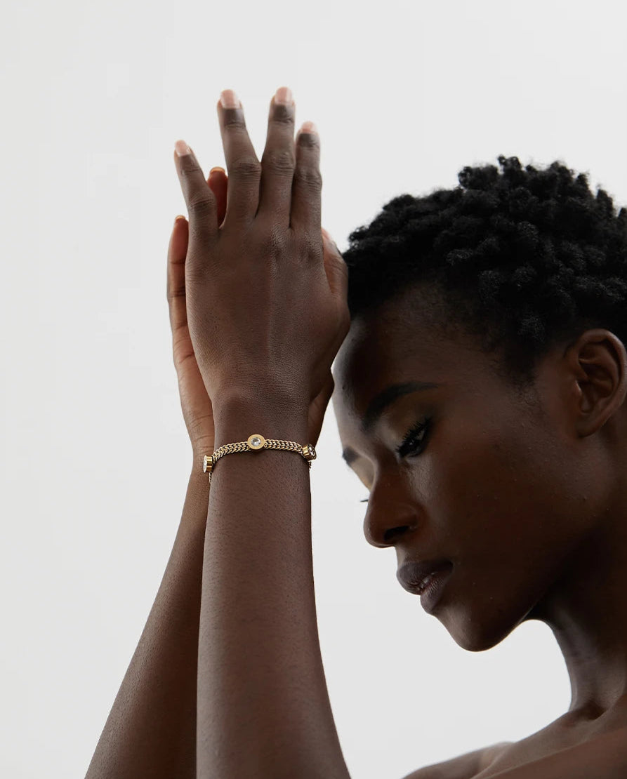 Pulseras de Mujer, Pulseras de Oro para Mujer, Pulseras de Plata para Mujer, Pulseras Elegantes Mujer, Pulseras Finas para Mujer, Pulseras de Moda Mujer, Pulseras con Dijes, Pulseras de Piedras Naturales, Pulseras Personalizadas Mujer, Pulseras de Acero Inoxidable Mujer