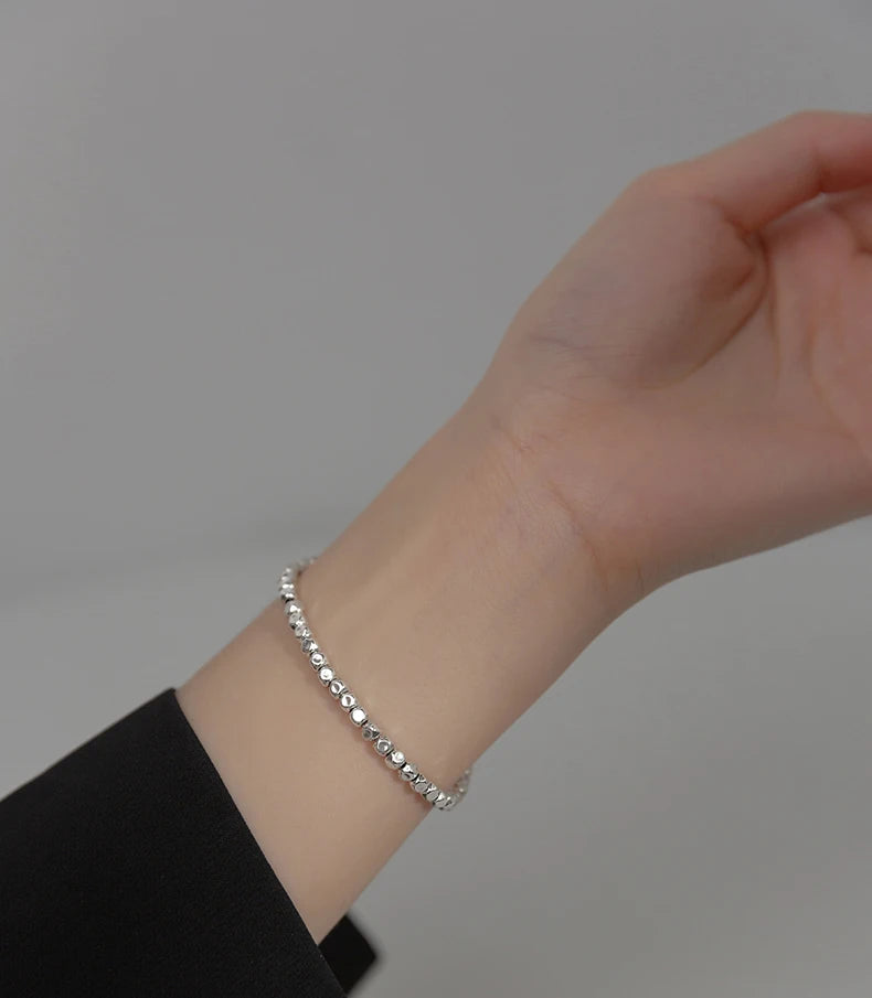 Pulseras de Mujer, Pulseras de Oro para Mujer, Pulseras de Plata para Mujer, Pulseras Elegantes Mujer, Pulseras Finas para Mujer, Pulseras de Moda Mujer, Pulseras con Dijes, Pulseras de Piedras Naturales, Pulseras Personalizadas Mujer, Pulseras de Acero Inoxidable Mujer