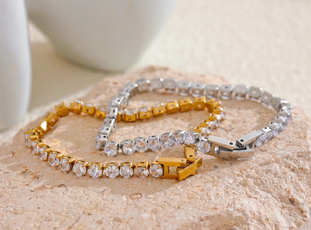 Pulseras de Mujer, Pulseras de Oro para Mujer, Pulseras de Plata para Mujer, Pulseras Elegantes Mujer, Pulseras Finas para Mujer, Pulseras de Moda Mujer, Pulseras con Dijes, Pulseras de Piedras Naturales, Pulseras Personalizadas Mujer, Pulseras de Acero Inoxidable Mujer