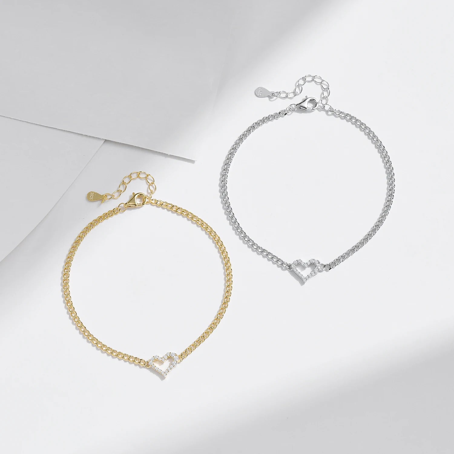 Pulseras de Mujer, Pulseras de Oro para Mujer, Pulseras de Plata para Mujer, Pulseras Elegantes Mujer, Pulseras Finas para Mujer, Pulseras de Moda Mujer, Pulseras con Dijes, Pulseras de Piedras Naturales, Pulseras Personalizadas Mujer, Pulseras de Acero Inoxidable Mujer