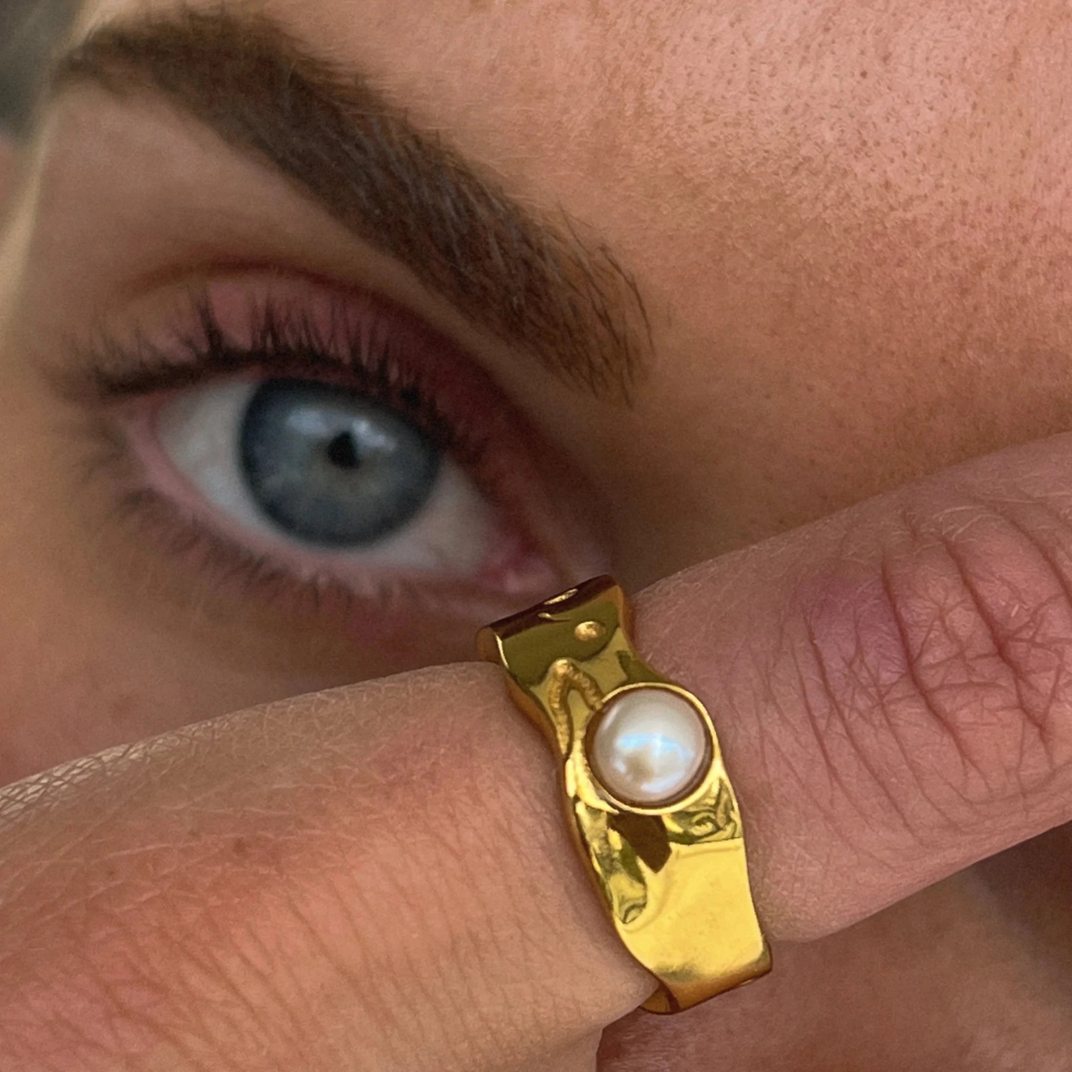 Anillo de Compromiso, Alianzas de Boda, Anillos de Diamantes, Anillos para Mujer, Anillos de Oro para Mujer, Anillos de Pata para Mujer, Anillos de Piedras Preciosas, Anillos de Diseño, Anillos Vintage