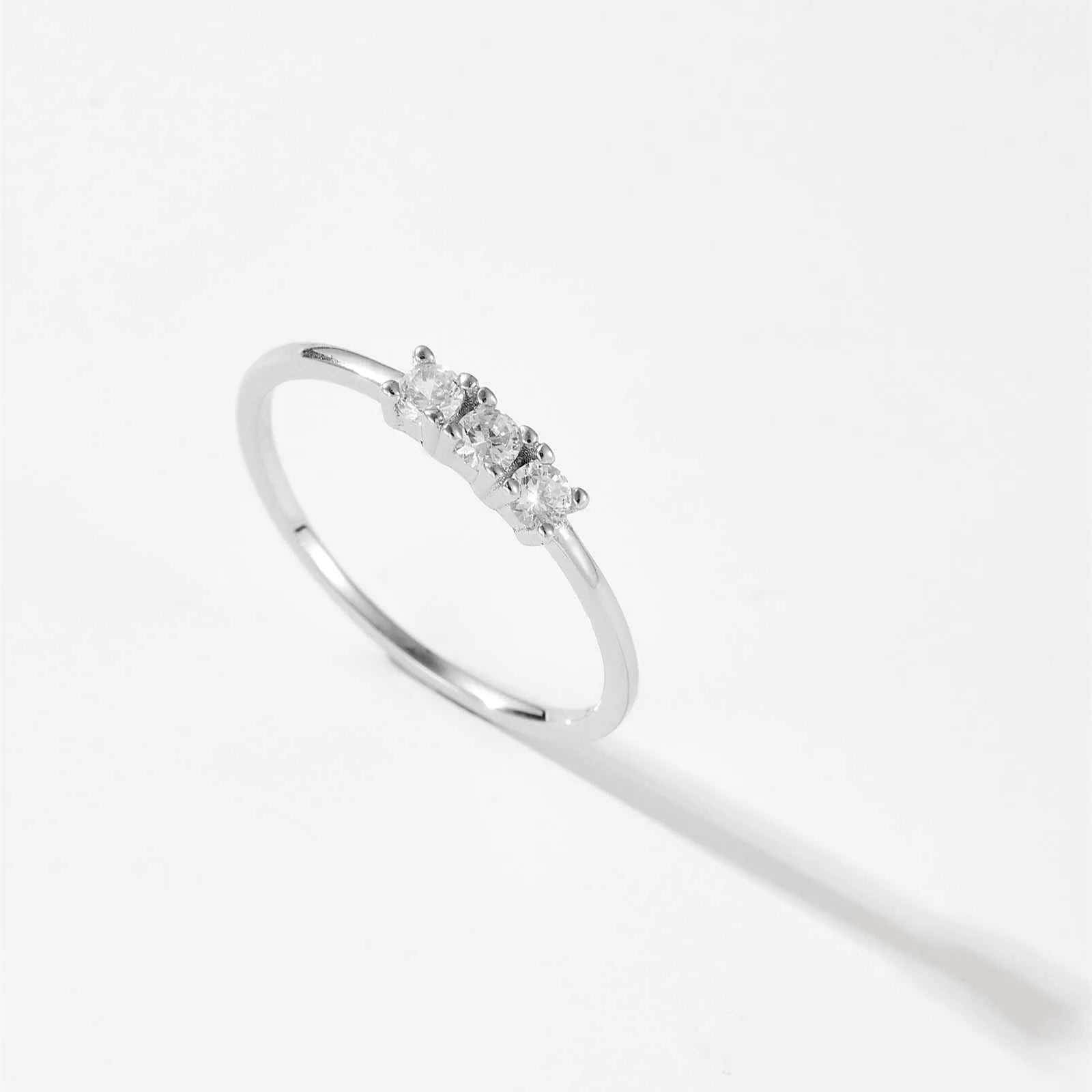 Anillo de Compromiso, Alianzas de Boda, Anillos de Diamantes, Anillos para Mujer, Anillos de Oro para Mujer, Anillos de Pata para Mujer, Anillos de Piedras Preciosas, Anillos de Diseño, Anillos Vintage
