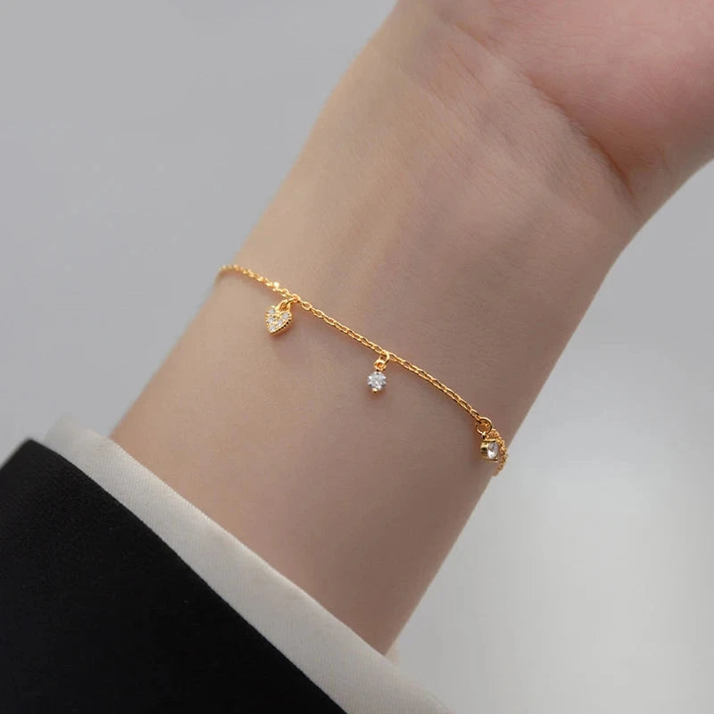 Pulseras de Mujer, Pulseras de Oro para Mujer, Pulseras de Plata para Mujer, Pulseras Elegantes Mujer, Pulseras Finas para Mujer, Pulseras de Moda Mujer, Pulseras con Dijes, Pulseras de Piedras Naturales, Pulseras Personalizadas Mujer, Pulseras de Acero Inoxidable Mujer