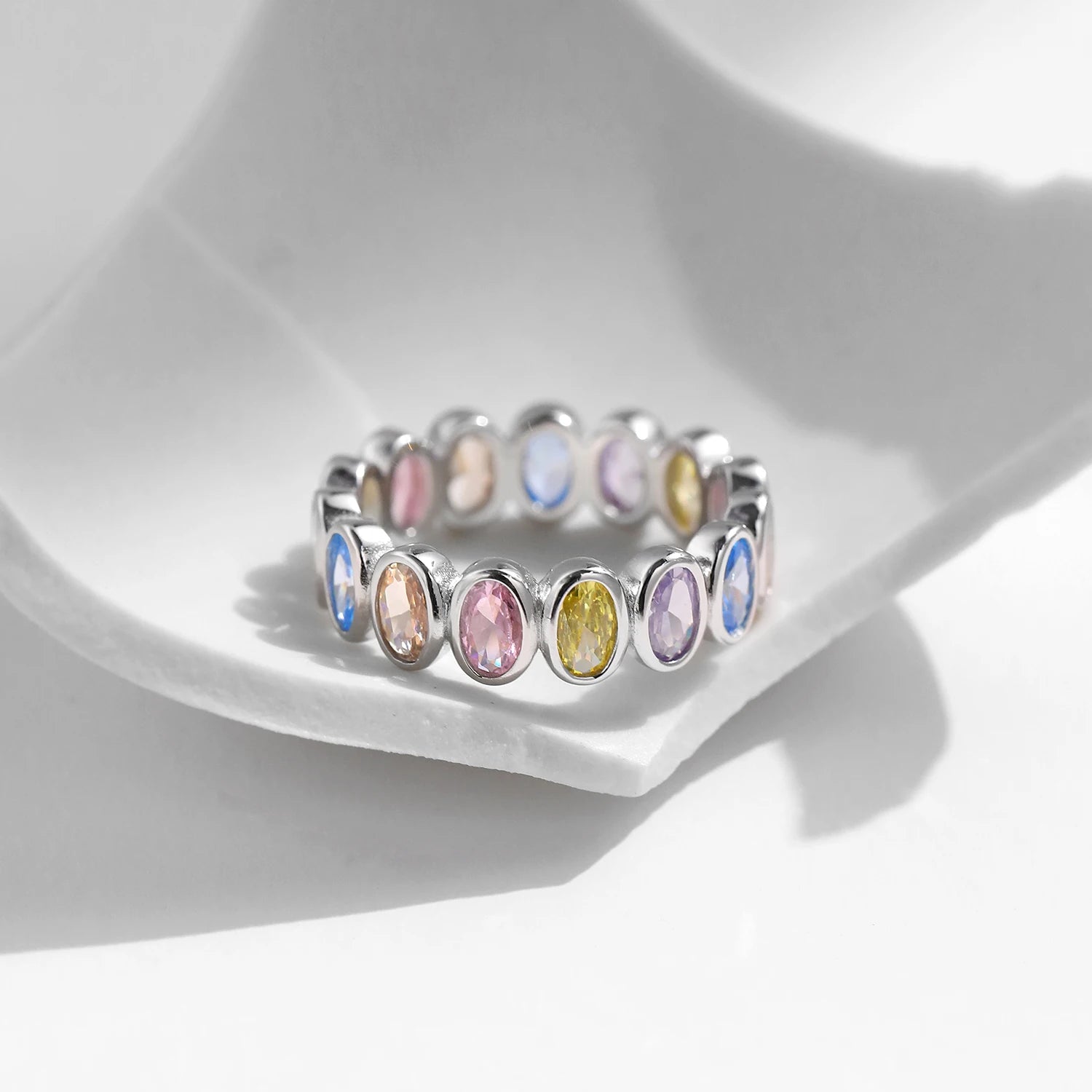 Anillo de Compromiso, Alianzas de Boda, Anillos de Diamantes, Anillos para Mujer, Anillos de Oro para Mujer, Anillos de Pata para Mujer, Anillos de Piedras Preciosas, Anillos de Diseño, Anillos Vintage