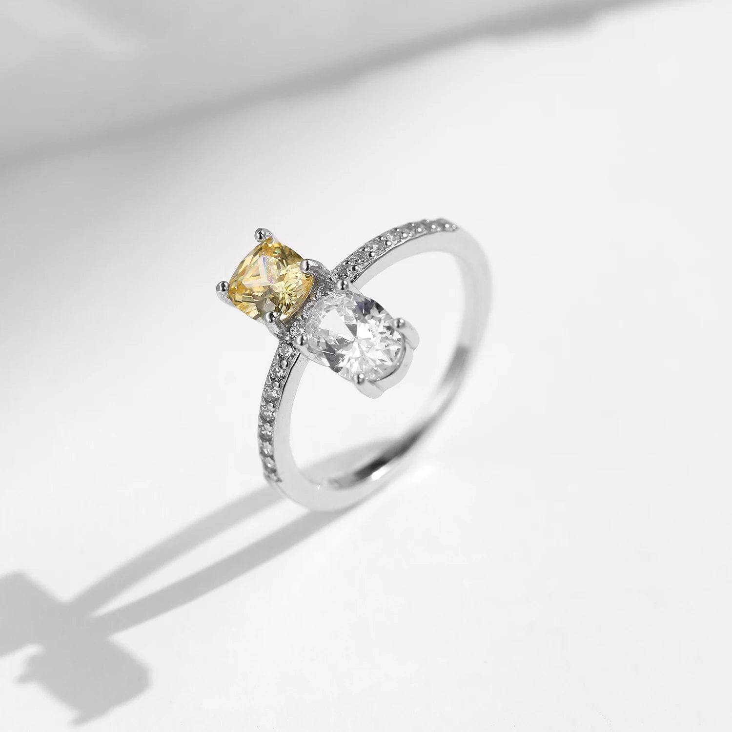 Anillo de Compromiso, Alianzas de Boda, Anillos de Diamantes, Anillos para Mujer, Anillos de Oro para Mujer, Anillos de Pata para Mujer, Anillos de Piedras Preciosas, Anillos de Diseño, Anillos Vintage