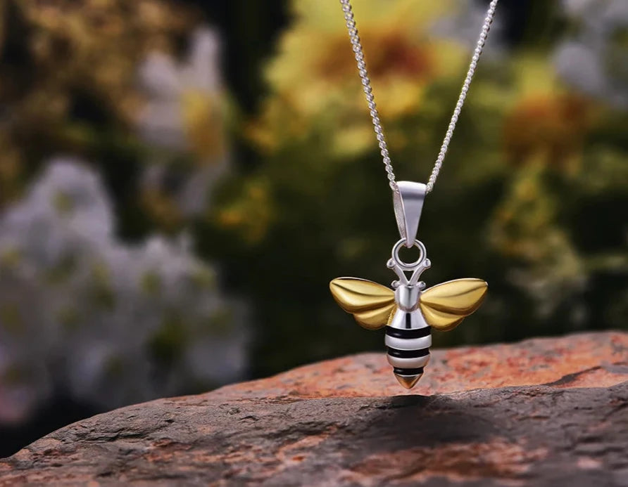 Conjuntos de Joyas, Joyería Fina, Joyas de Oro, Joyas de Plata, Joyas artesanales, Joyas para Mujer, Joyas Personalizadas, Joyas de Piedras Preciosas, Conjuntos de Joyas para Regalo
