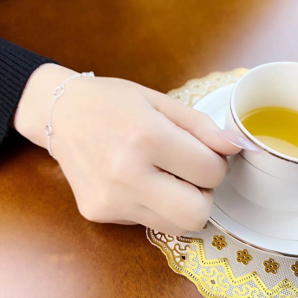 Pulseras de Mujer, Pulseras de Oro para Mujer, Pulseras de Plata para Mujer, Pulseras Elegantes Mujer, Pulseras Finas para Mujer, Pulseras de Moda Mujer, Pulseras con Dijes, Pulseras de Piedras Naturales, Pulseras Personalizadas Mujer, Pulseras de Acero Inoxidable Mujer