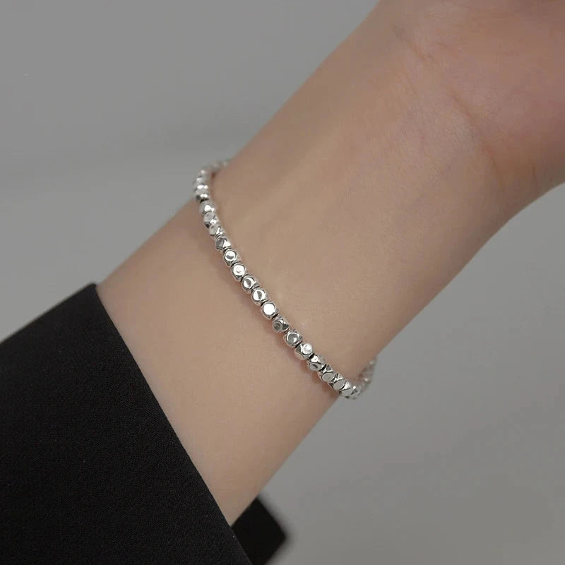 Pulseras de Mujer, Pulseras de Oro para Mujer, Pulseras de Plata para Mujer, Pulseras Elegantes Mujer, Pulseras Finas para Mujer, Pulseras de Moda Mujer, Pulseras con Dijes, Pulseras de Piedras Naturales, Pulseras Personalizadas Mujer, Pulseras de Acero Inoxidable Mujer