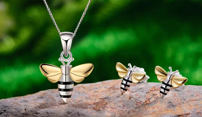 Conjuntos de Joyas, Joyería Fina, Joyas de Oro, Joyas de Plata, Joyas artesanales, Joyas para Mujer, Joyas Personalizadas, Joyas de Piedras Preciosas, Conjuntos de Joyas para Regalo