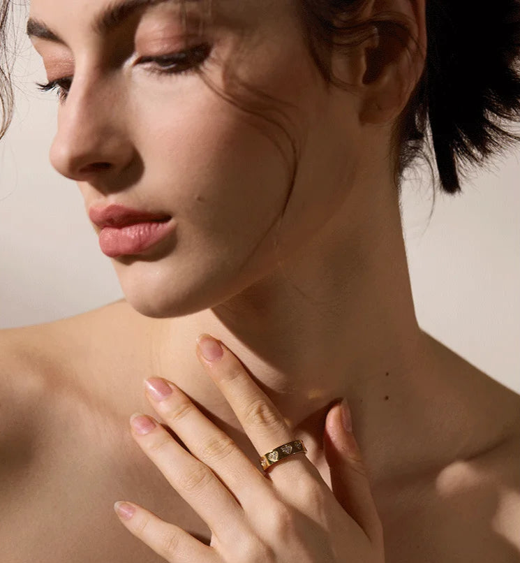 Anillo de Compromiso, Alianzas de Boda, Anillos de Diamantes, Anillos para Mujer, Anillos de Oro para Mujer, Anillos de Pata para Mujer, Anillos de Piedras Preciosas, Anillos de Diseño, Anillos Vintage