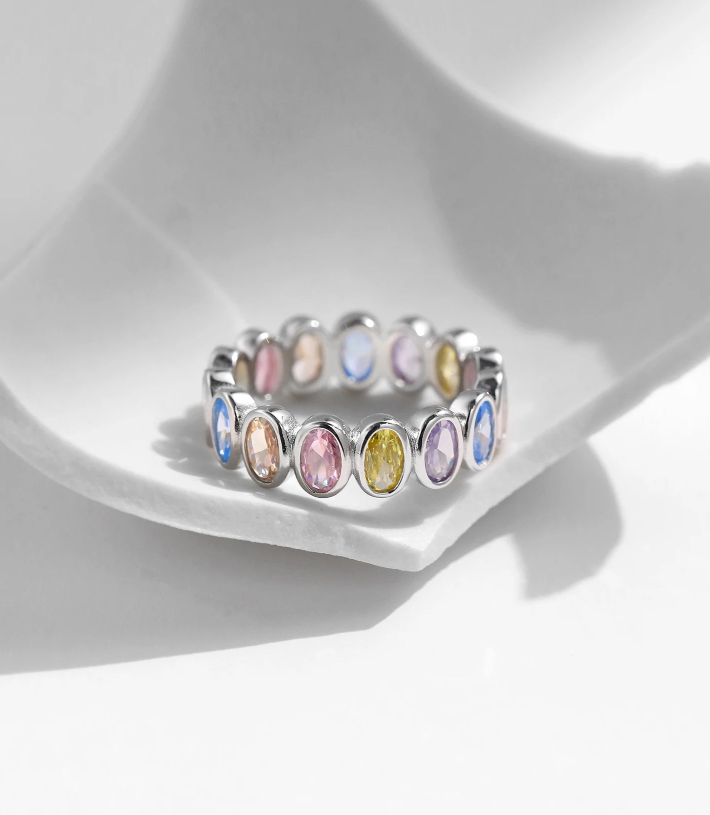 Anillo de Compromiso, Alianzas de Boda, Anillos de Diamantes, Anillos para Mujer, Anillos de Oro para Mujer, Anillos de Pata para Mujer, Anillos de Piedras Preciosas, Anillos de Diseño, Anillos Vintage