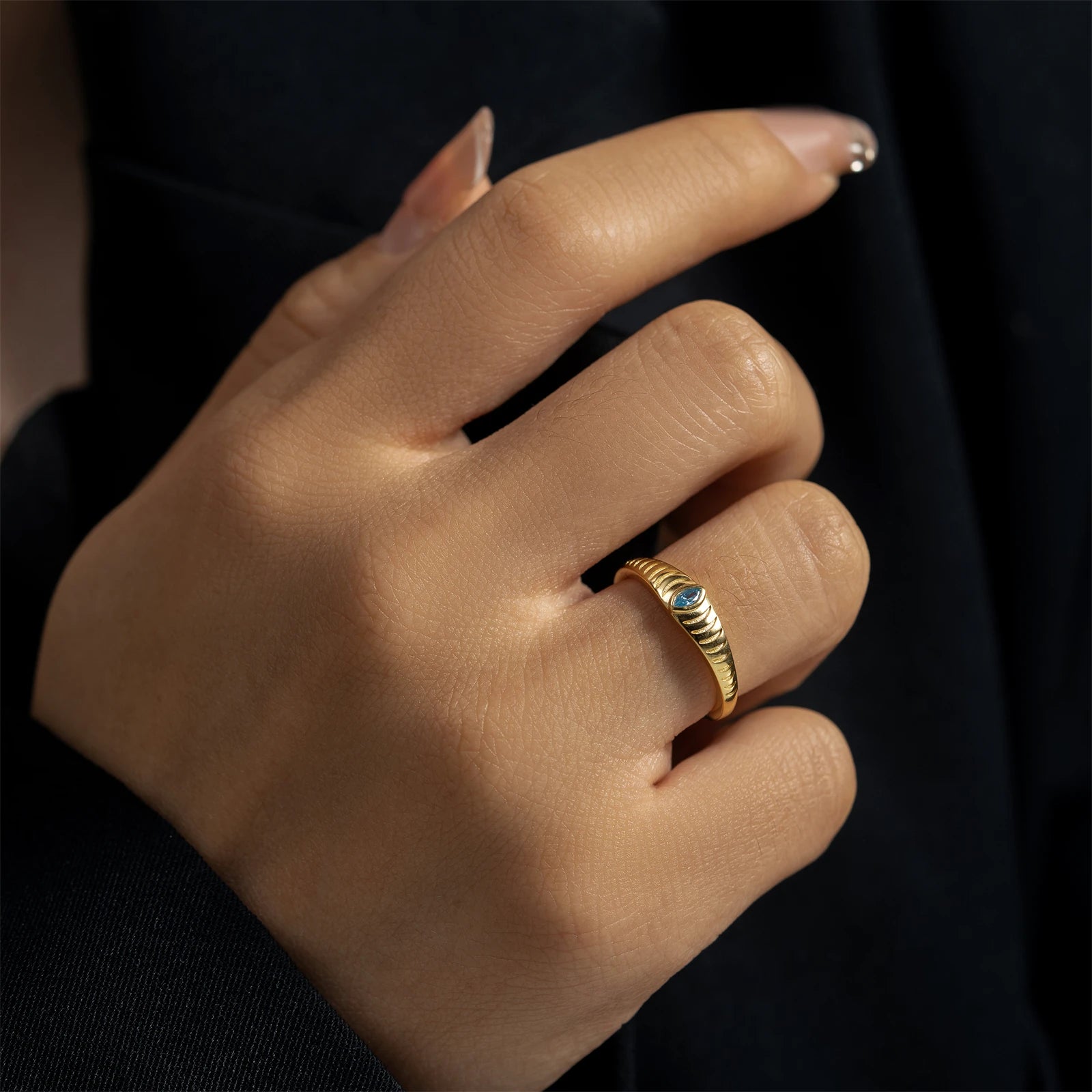 Anillo de Compromiso, Alianzas de Boda, Anillos de Diamantes, Anillos para Mujer, Anillos de Oro para Mujer, Anillos de Pata para Mujer, Anillos de Piedras Preciosas, Anillos de Diseño, Anillos Vintage