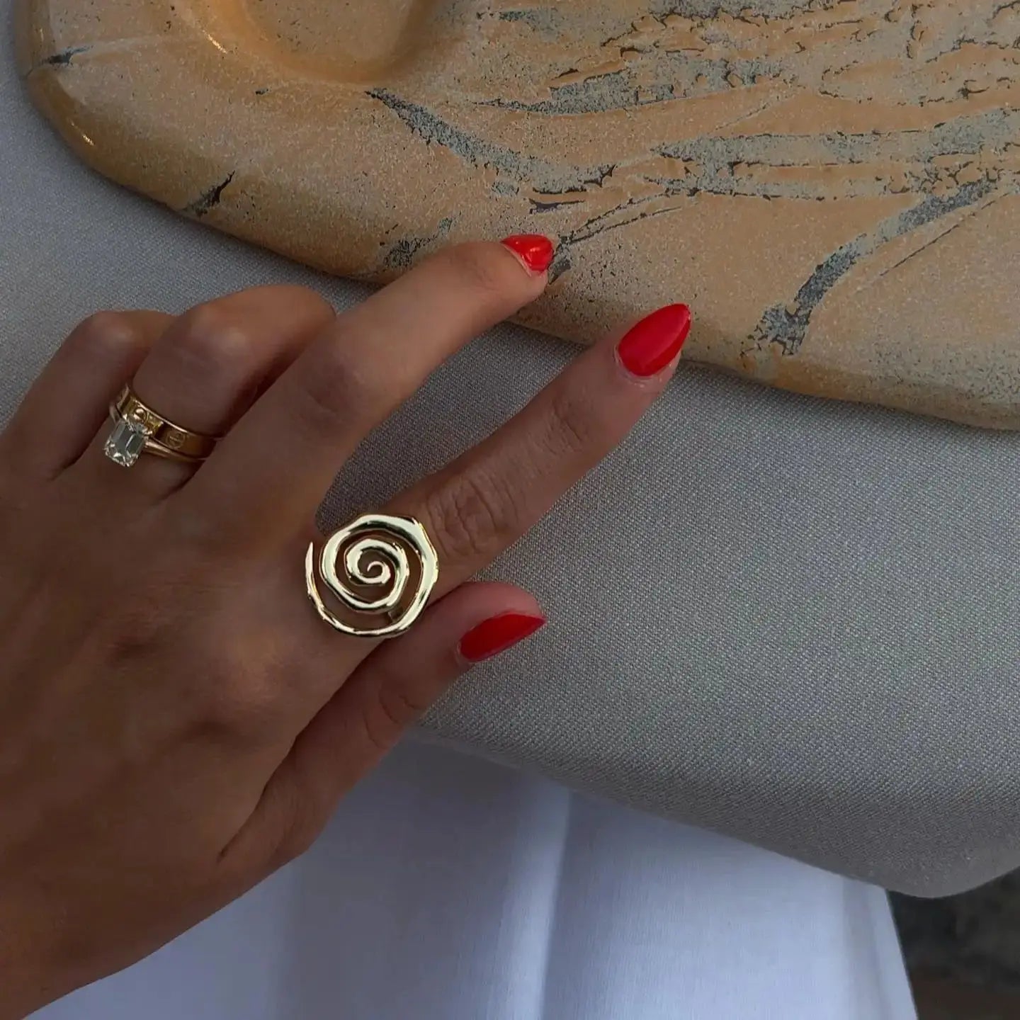 Anillo de Compromiso, Alianzas de Boda, Anillos de Diamantes, Anillos para Mujer, Anillos de Oro para Mujer, Anillos de Pata para Mujer, Anillos de Piedras Preciosas, Anillos de Diseño, Anillos Vintage