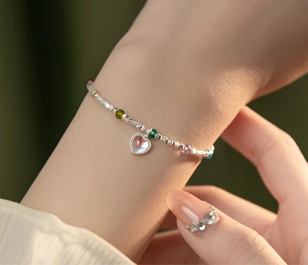 Pulseras de Mujer, Pulseras de Oro para Mujer, Pulseras de Plata para Mujer, Pulseras Elegantes Mujer, Pulseras Finas para Mujer, Pulseras de Moda Mujer, Pulseras con Dijes, Pulseras de Piedras Naturales, Pulseras Personalizadas Mujer, Pulseras de Acero Inoxidable Mujer