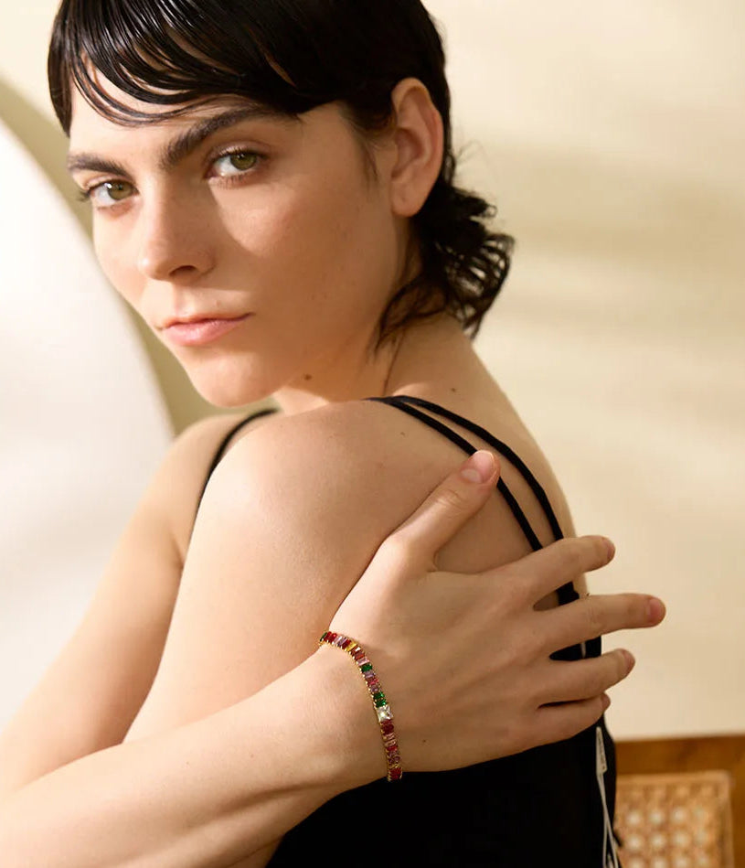 Pulseras de Mujer, Pulseras de Oro para Mujer, Pulseras de Plata para Mujer, Pulseras Elegantes Mujer, Pulseras Finas para Mujer, Pulseras de Moda Mujer, Pulseras con Dijes, Pulseras de Piedras Naturales, Pulseras Personalizadas Mujer, Pulseras de Acero Inoxidable Mujer