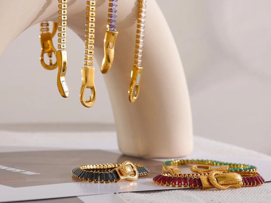 Pulseras de Mujer, Pulseras de Oro para Mujer, Pulseras de Plata para Mujer, Pulseras Elegantes Mujer, Pulseras Finas para Mujer, Pulseras de Moda Mujer, Pulseras con Dijes, Pulseras de Piedras Naturales, Pulseras Personalizadas Mujer, Pulseras de Acero Inoxidable Mujer