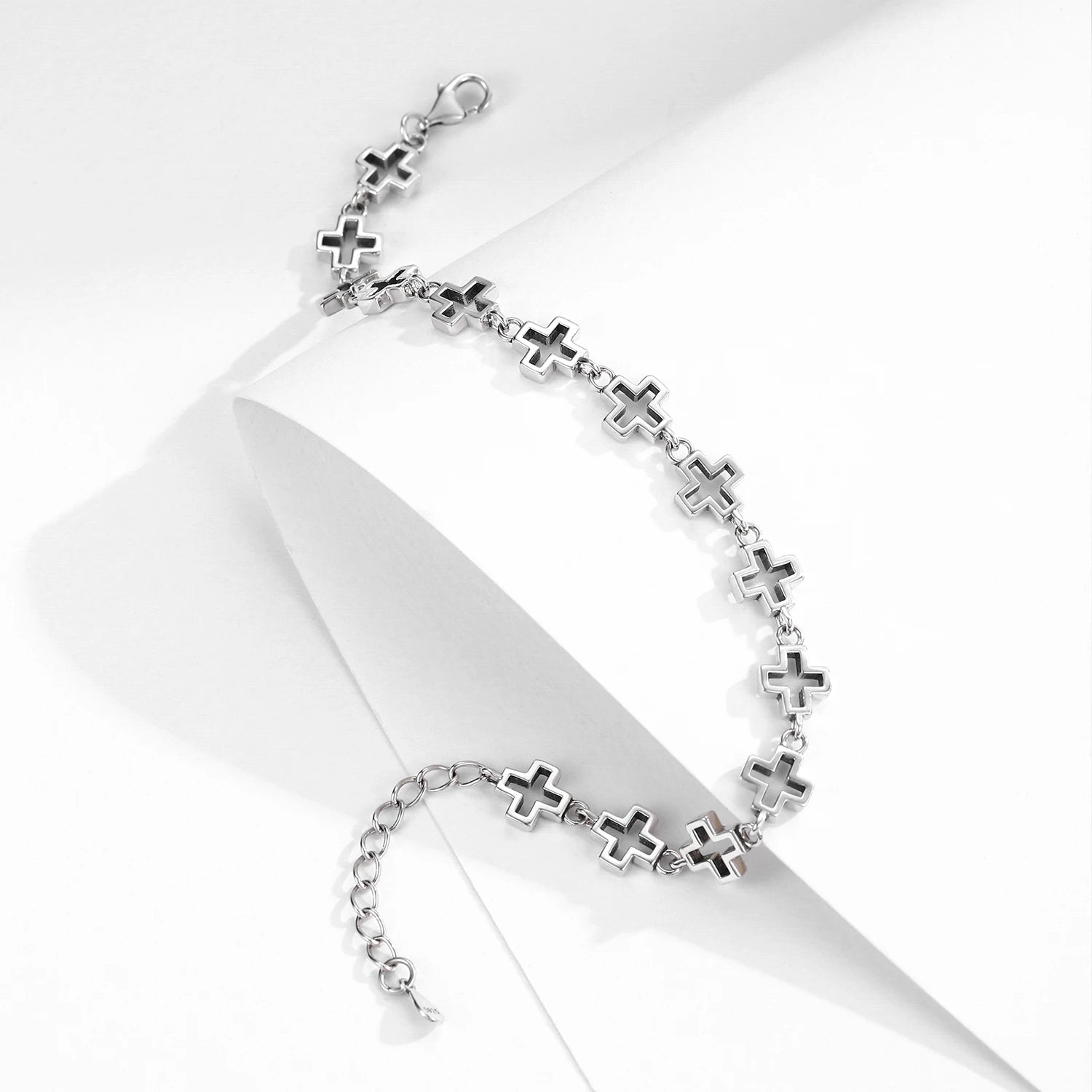 Pulseras de Mujer, Pulseras de Oro para Mujer, Pulseras de Plata para Mujer, Pulseras Elegantes Mujer, Pulseras Finas para Mujer, Pulseras de Moda Mujer, Pulseras con Dijes, Pulseras de Piedras Naturales, Pulseras Personalizadas Mujer, Pulseras de Acero Inoxidable Mujer