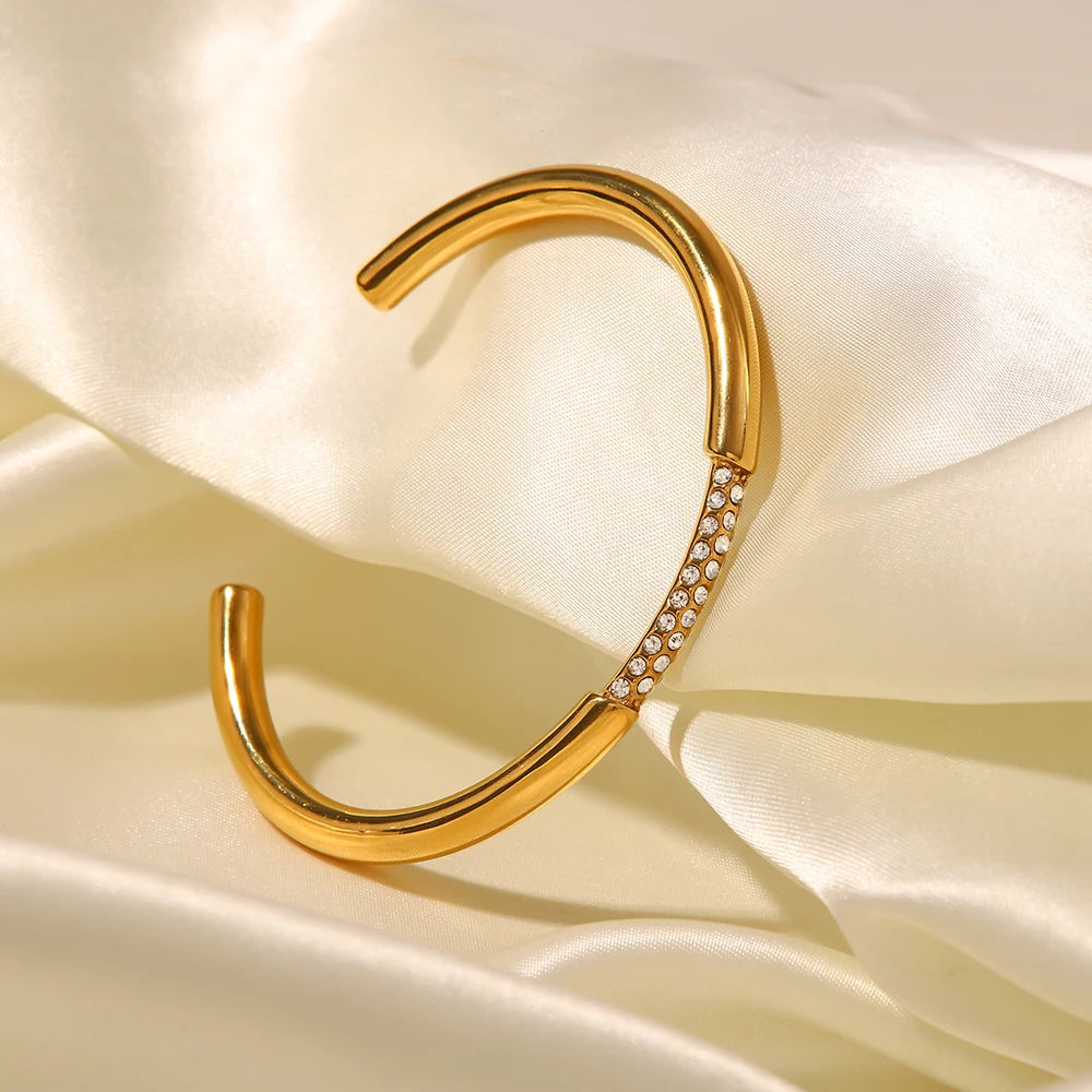 Pulseras de Mujer, Pulseras de Oro para Mujer, Pulseras de Plata para Mujer, Pulseras Elegantes Mujer, Pulseras Finas para Mujer, Pulseras de Moda Mujer, Pulseras con Dijes, Pulseras de Piedras Naturales, Pulseras Personalizadas Mujer, Pulseras de Acero Inoxidable Mujer
