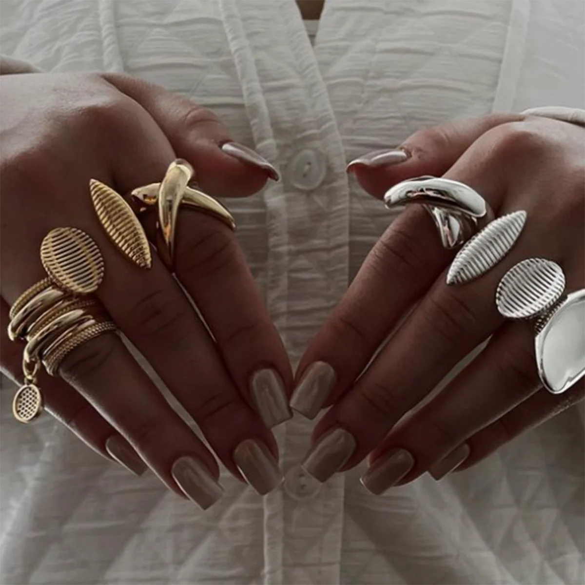 Anillo de Compromiso, Alianzas de Boda, Anillos de Diamantes, Anillos para Mujer, Anillos de Oro para Mujer, Anillos de Pata para Mujer, Anillos de Piedras Preciosas, Anillos de Diseño, Anillos Vintage