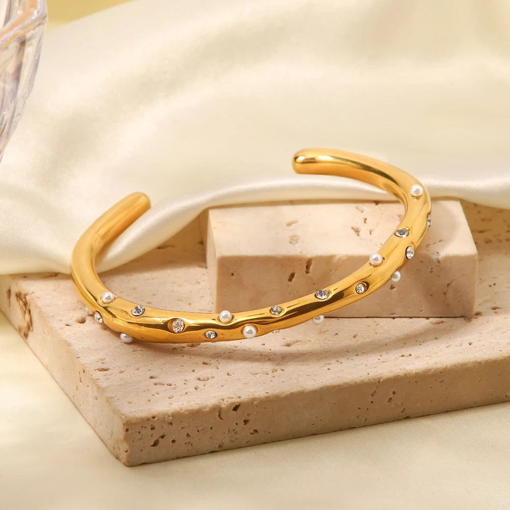 Pulseras de Mujer, Pulseras de Oro para Mujer, Pulseras de Plata para Mujer, Pulseras Elegantes Mujer, Pulseras Finas para Mujer, Pulseras de Moda Mujer, Pulseras con Dijes, Pulseras de Piedras Naturales, Pulseras Personalizadas Mujer, Pulseras de Acero Inoxidable Mujer