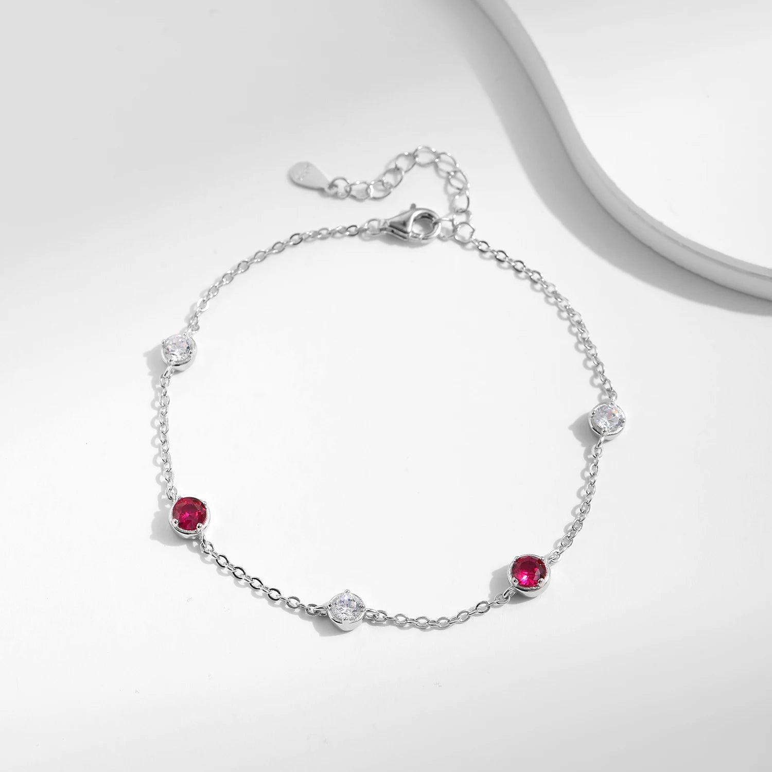 Pulseras de Mujer, Pulseras de Oro para Mujer, Pulseras de Plata para Mujer, Pulseras Elegantes Mujer, Pulseras Finas para Mujer, Pulseras de Moda Mujer, Pulseras con Dijes, Pulseras de Piedras Naturales, Pulseras Personalizadas Mujer, Pulseras de Acero Inoxidable Mujer