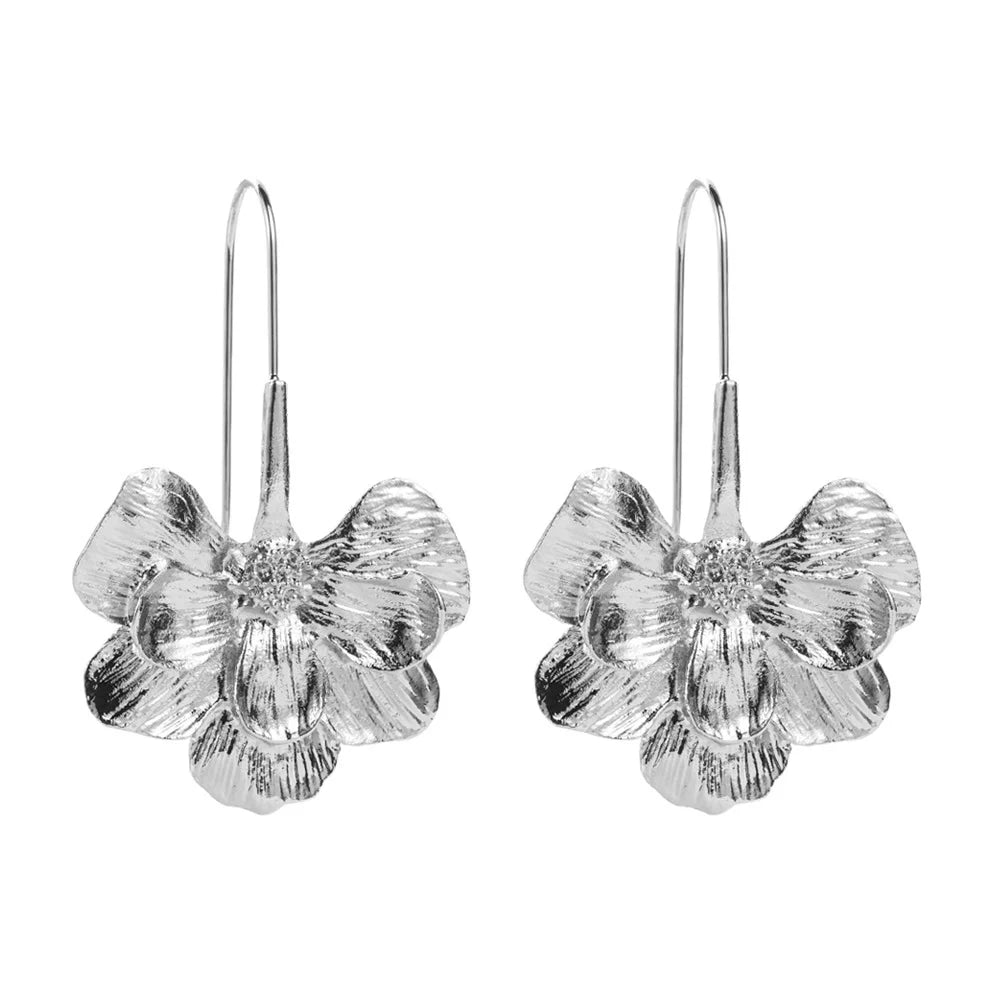 Elegantes Pendientes Colgantes de Flores