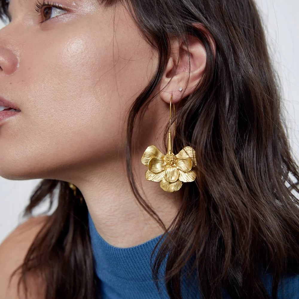 Elegantes Pendientes Colgantes de Flores