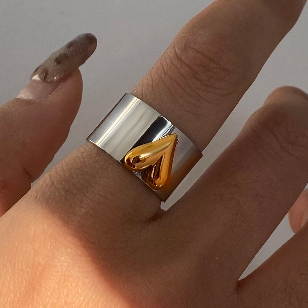 Anillo de Compromiso, Alianzas de Boda, Anillos de Diamantes, Anillos para Mujer, Anillos de Oro para Mujer, Anillos de Pata para Mujer, Anillos de Piedras Preciosas, Anillos de Diseño, Anillos Vintage