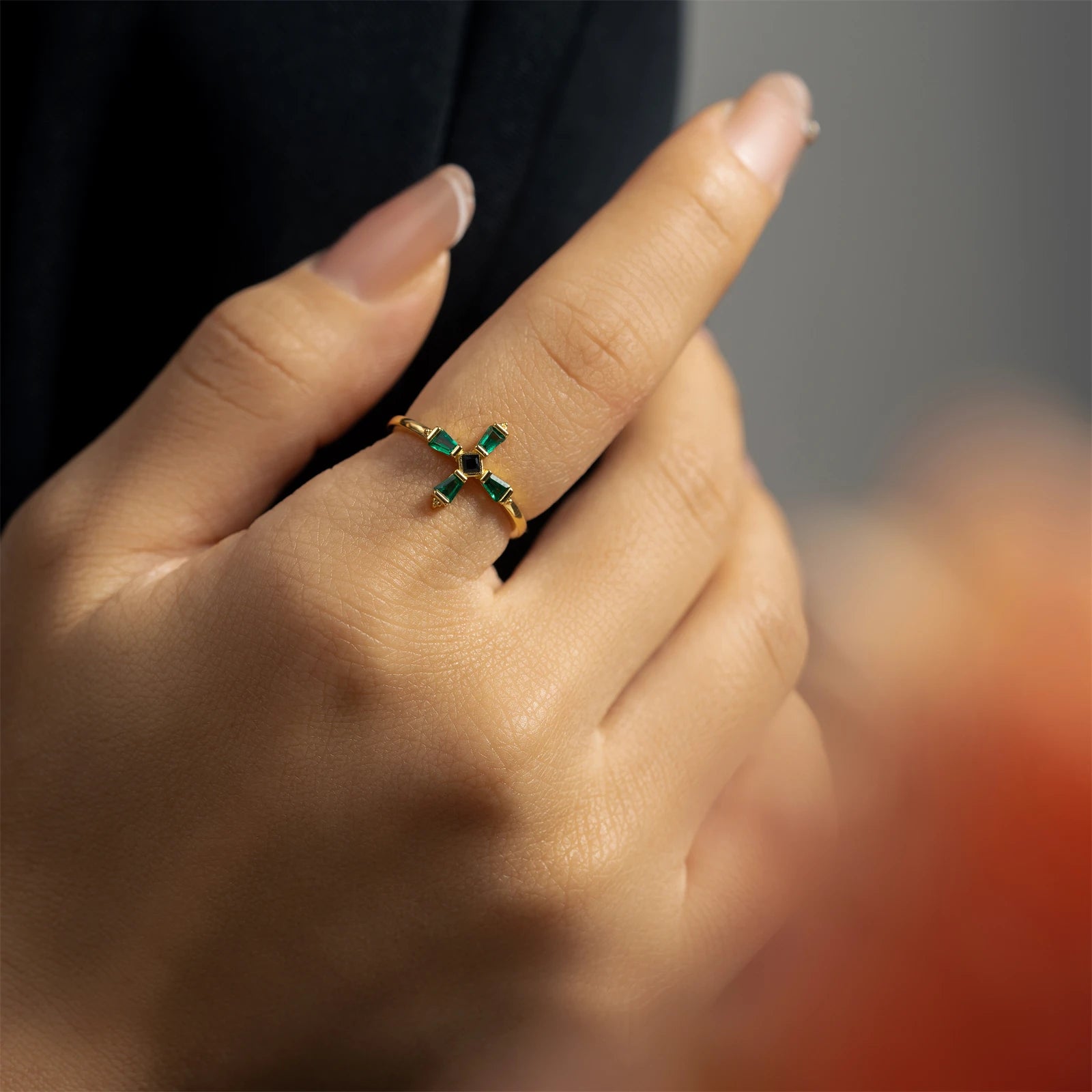 Anillo de Compromiso, Alianzas de Boda, Anillos de Diamantes, Anillos para Mujer, Anillos de Oro para Mujer, Anillos de Pata para Mujer, Anillos de Piedras Preciosas, Anillos de Diseño, Anillos Vintage