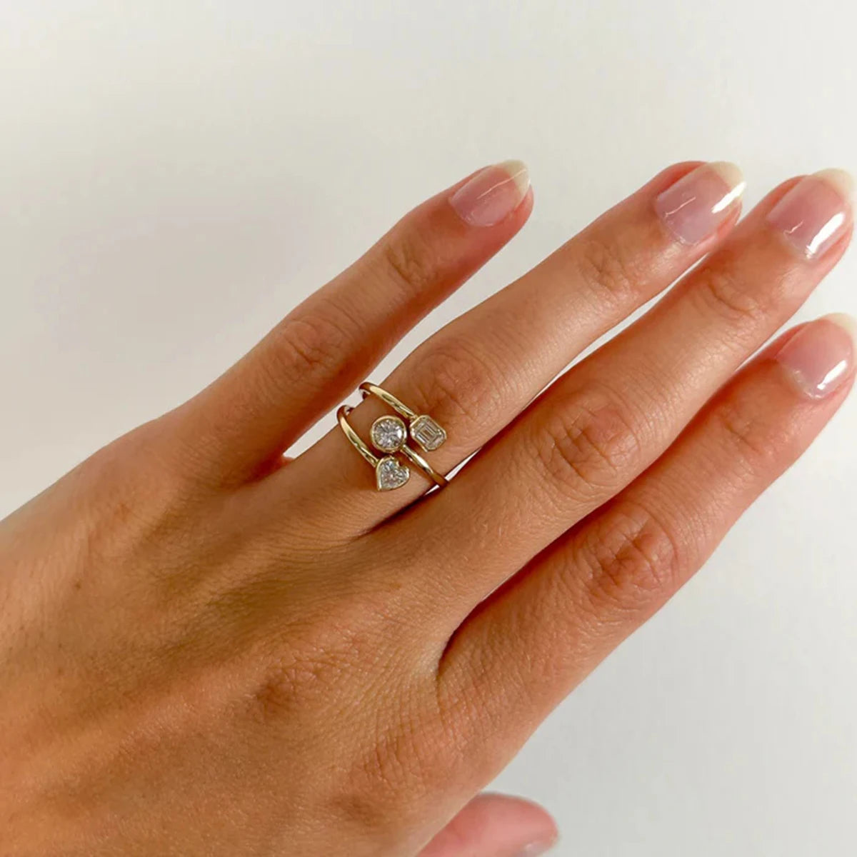 Anillo de Compromiso, Alianzas de Boda, Anillos de Diamantes, Anillos para Mujer, Anillos de Oro para Mujer, Anillos de Pata para Mujer, Anillos de Piedras Preciosas, Anillos de Diseño, Anillos Vintage