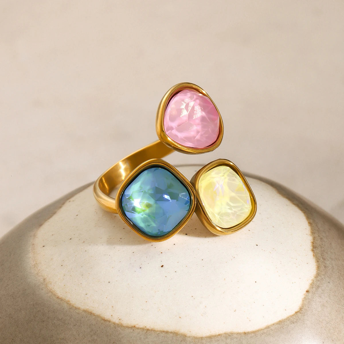 Anillo de Compromiso, Alianzas de Boda, Anillos de Diamantes, Anillos para Mujer, Anillos de Oro para Mujer, Anillos de Pata para Mujer, Anillos de Piedras Preciosas, Anillos de Diseño, Anillos Vintage